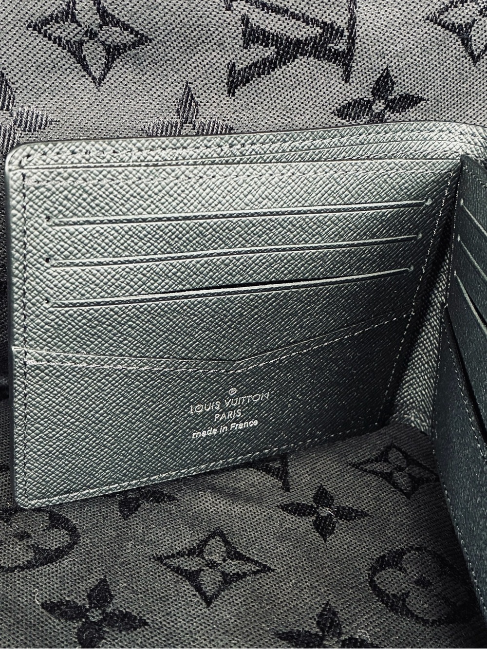 👔 Louis Vuitton Slender Eclipse NWOT w COA - Picture 7 of 17
